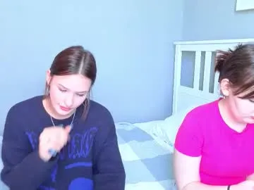 mini_bunny_mini — GOAL: slap ass x5 Leila [64 tokens remaining] couple Leila&Karina^^ #new #brunette #couple #shy #girls