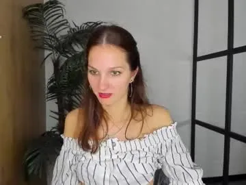 mirandaglow — Goal 1 : Sexy Dance (39 tokens remaining)  #dance #legs #flexible #heels #mistress