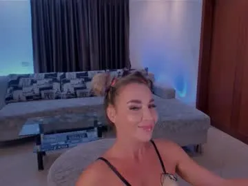 miss_bikini — Goal 1 : spank ass (10 times) (111 tokens remaining) Hi I'm Kate #milf #mature #slave #c2c #muscule