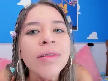 miss_lucyla — Cock hungry, feed me and drain your balls down my throat please//I am a semen collection bucket - Goal is : Cover my Fcae ruine make up #atm #deepthroat #fetish #latex #braces