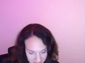 misskristyyy — GOAL: Cute dance [300 tokens remaining] Welcome to my room! #new #natural #skinny #shy #milf