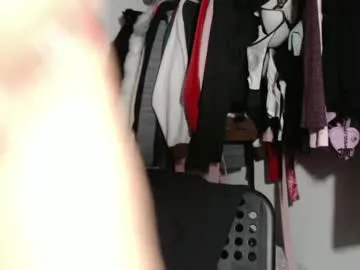 misslov3 — { #squirt #show } !!!flash 50tk | vid set 599|Love 10||Gag 100|5m #Pussytease 80 make me smile 111| #bigboobs [3995 tokens remaining]