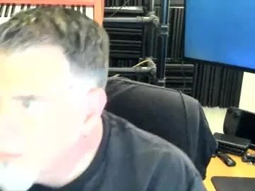 mostly_unbothered — Freechat on Chaturbate