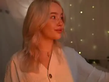 mother__of__dragons — my dream is to make 500 thumb in upmore kiss #blonde #young #18 #bigboobs #sexy [25 tokens remaining]