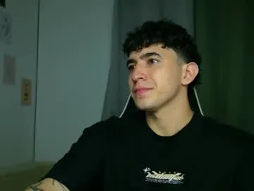 naranjo_seb — Remove shirt ! #new #cute #teen #bigcock #cum [50 tokens left]