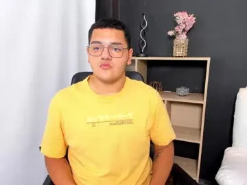 nathangrand_ —  Today my ass rules... and you just obey. Ready to sweat with me?  #gay #submissive #anal #party #fuck  [295 tokens remaining]