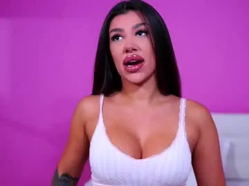 natydesiree — Autumn vibes in a flirty way let's chat and have fun 22-100-302-1000 for optimal results - Goal: Starting a sloppy blowjob [104 tokens left] #bigboobs #lovense #cumshow #feet #latina
