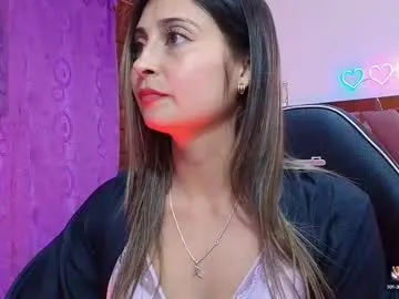 nephthys_tay — GOAL: finger pussy [61 tokens remaining] Welcome to my room! interact with my lush and domi toys tips 15...50..60...70...80...90...100 #mature #daddy #latina #bigboobs #milf