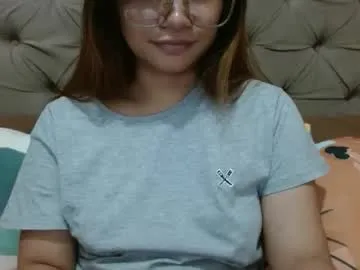 nerdysweetpinay — I will get naked @goal.. Im new here, come and lets have some fun.. #PINAY #NERDY #NEW #SWEET #HAIRY [42 tokens remaining]