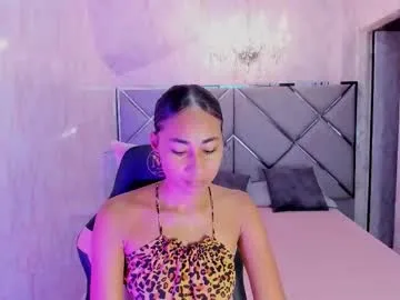 nia_imanni — Cameltoe  [19 tokens left] Deliver me all your money  #ebony #anal #skinny #smalltits #team
