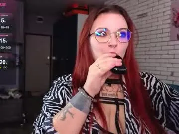 nicefox_ — Goal: drooling + moans  Hi <3 my name  Alisa   ^_^  i'm #lovenses e  have #belly  and #vape  glad to see you in the room  #mistress #new [45 tokens remaining]