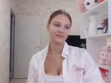 nichellepantosa — GOAL:  Squeeze my boobs under clothes :  #18 #new #teen #bigass #bigboobs [0 tokens remaining]