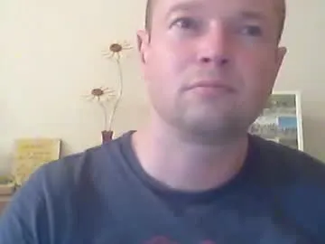 nick1990b — Freechat on Chaturbate