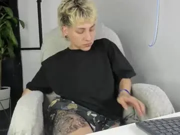 nico_nico_xd — Do you want to see me very hot?! #bigcock #twink #18 #latino #smoke [1950 tokens remaining]
