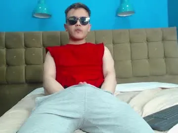 nico_smiith — GOAL: Hard cock for u [200 tokens remaining]  Come to play with my body  #bigcock #muscle #young #hairy #latino