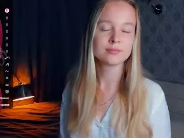 nicolavanderbie — Your little angel here! GOAL one more day with your angel<3 #new #shy #18 #teen #skinny [11 tokens remaining]