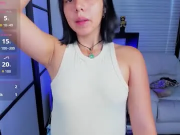 nicolross_ — Come and enjoy my ass jiggling in your face!  #latina #lovense #bigass #teen #18 [177 tokens remaining]