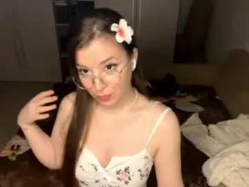 nidatuliau — Goal: Look at my eyes closer - My name is Sana and I'm #18 year old and i am #shy #new #natural girl with #teen figure and it's my first day here [15 tokens remaining]