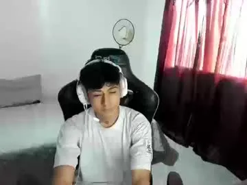 nieltg — Hey! Welcum im back #18 #latino #bigcock #gay [999 tokens remaining]