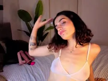 nightfloat — GOAL: hi hi^.^ [70 tokens remaining] / take me !   #smoke #sph #cuckold #hairy #latina