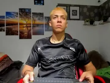noah_flynn1 — Freechat on Chaturbate