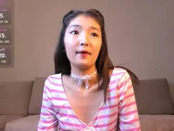 nooniemoon — topless [111 tokens left] #asian #18 #new #teen #smalltits
