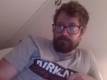 nuttflixxx — Freechat on Chaturbate