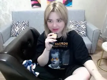omg_itsperfect — GOAL: spank the butt [15 tokens remaining] Welcome to my room! Im new here! Its my first day today! #18 #bigass #young #blonde #bigboobs