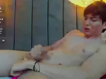 oscar_fox_ — GOAL: Ride dildo soo deeepp!!! [400 tokens remaining] Welcome to my room! #gay #teen #cum #twink #skinny