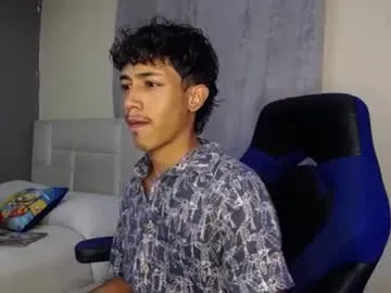 ostin_18hot — show cum  #ass #bigcock #lovense #cum #teen [1000 tokens remaining]