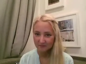 oxifoxi — Hello everyone ) Today its my first day here and i am glad to meet  you and start our first dialogue ) PVT is OPEN #new #nonude #mature #natural #lady [99 tokens remaining]