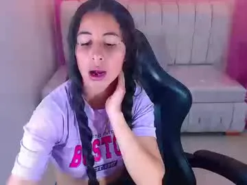 paris_1sub — GOAL: Sexy Dance [10 tokens remaining] Welcome to my room! #feet #natural #latina #teen #squirt