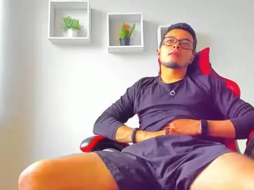 paul_masster — GOAL: Full naked and masturbation [111 tokens remaining] Welcome to my room! #shy #findom #latino #young #new