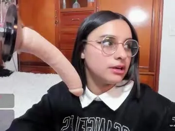 paulha_miller — GOAL: Deepthroat messy [172 tokens remaining] Hello guys welcome to Paulha's hot room   #daddysgirl #latina #bigass #fuckmachine #18