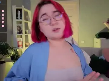 peach_shy — GOAL: Spank cute ass [15 tokens remaining] ,       ? #18 #daddy #asian #nonude #shy