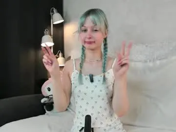 peek_in_my_window — GOAL: take off my princess shirt [202 tokens remaining] Surprise me and I will surprise you PvT openEveryone who gives 25tks give a gift a minute of control my toy #18 #teen #cute #shy #skinny