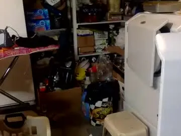 pergatoryhollarboys — Freechat on Chaturbate