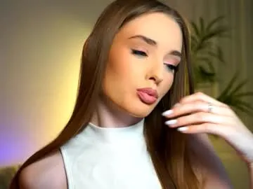 petitegonwiild — PM 7TK:) :goal: TITS FLASHES #teen #c2c #cei #femdom #sph [1342 tokens remaining]