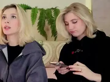 pinkadele — Freechat on Chaturbate