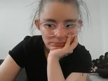 pinkwife97 — Pinkwife97's room [Goal: 1581/2000 tokens]