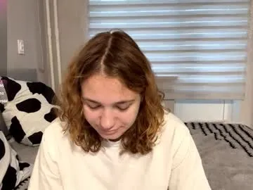portiadunnuck — GOAL: I'll show you my sweet legs, play with them! [50 tokens remaining] Welcome to my room! <3 #new #18 #blond #cute #shy