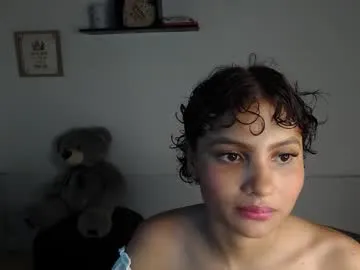 princess_an —  GOAL: dance twerk [99]  show this sexy student #18 #daddysgirl #dance #new #latina