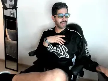 puch16 — GOAL: Show ass hairy [150 tokens remaining] hi  15-16 tk ULTRA HIGH - RANROM LEVEL 19 - Play with my ass #submissive #slave #straight #feet #hairy