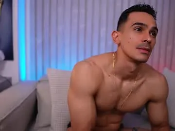 randypitts — GOAL: SHIRTLESS AND BOUNCE PECS [70 tokens remaining] ENJOY #MUSCLEBOY #LOVENSE #CUM #STRIPTEASE #LATINO