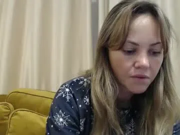 redjessica — 20 tks if u like me,30 tks tits,50 tks pussy,70 tks ass,400 tks cum