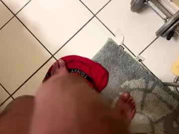 rennn100 — JUST FEET FOR FUN  #feet #c2c #hairy #bigdick