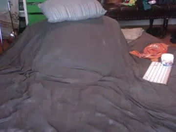ricardovilla017 — Freechat on Chaturbate