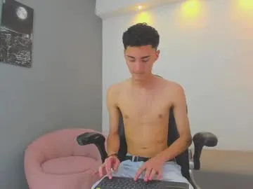 ritchie_alameda — GOAL: Get Naked [50 tokens remaining] Welcome to my room! #18 #bigcock #twink #young #lovense