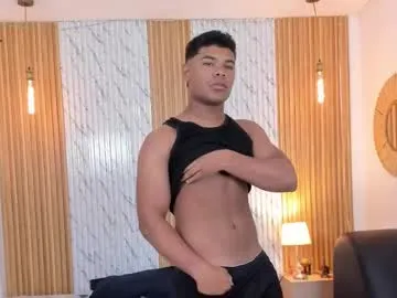 rob_jordan — Hello everyone, EXERCISE ALL NAKED  . #new #bigcock #Latino #brunnete #cum [299 tokens remaining]
