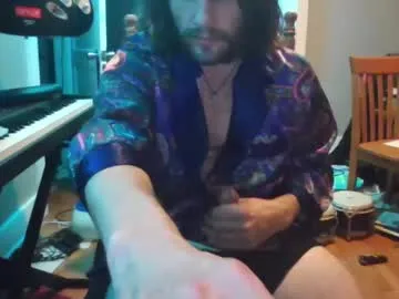 ronniejohnston13 — Ticket to the Show by TheKnight2000 is running! Password show when goal is reached, tip for the password! [200 tokens remaining]  Tip 25 tokens to enter.  Type !tippers to see ticket holders. Mods